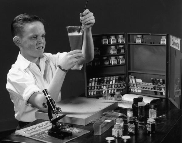 Name:  young_chemist.jpg
Views: 468
Size:  37.8 KB